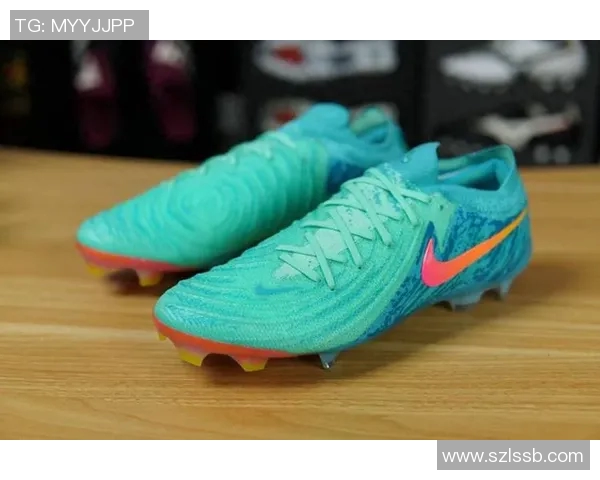 足球明星的鞋号39揭秘:如何影响他们的比赛表现与风格